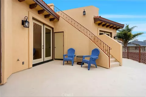 Exterior - 336 Brighton Ave, Grover Beach, CA 93433 photo 5 of 9