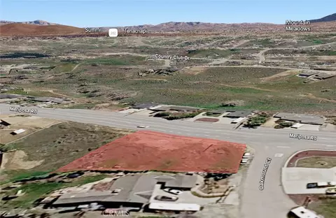 21101 Oakmount Ct, Tehachapi, CA 93561 photo 3