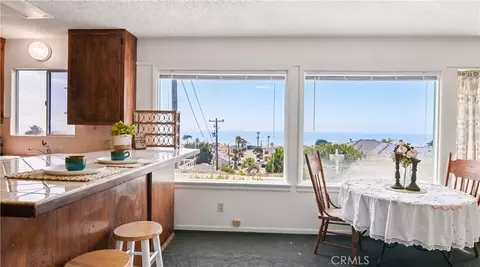Dining - 597 Park, Cayucos, CA 93430 photo 3 of 3