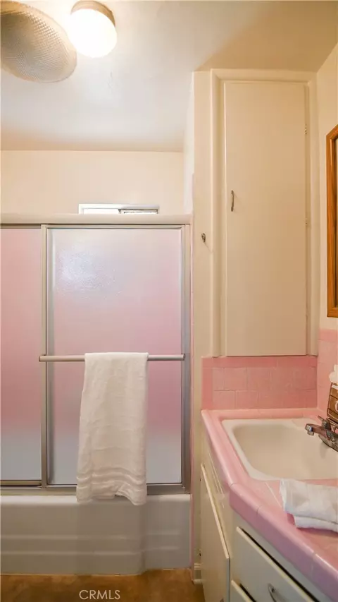 Bath - 597 Park, Cayucos, CA 93430 photo 4 of 5