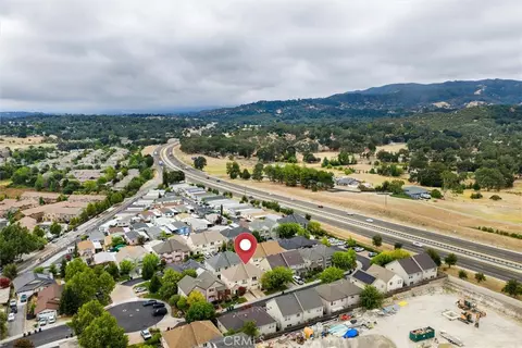 View/Area - 979 La Costa Ct, Atascadero, CA 93422 photo 3 of 4
