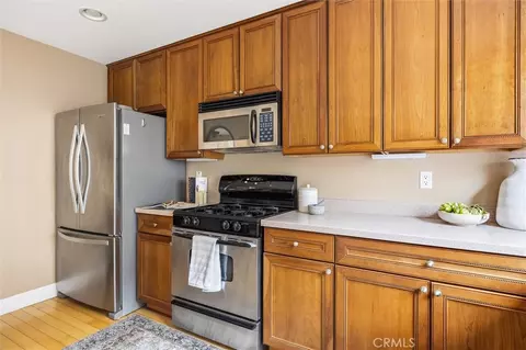 Kitchen - 979 La Costa Ct, Atascadero, CA 93422 photo 3 of 3