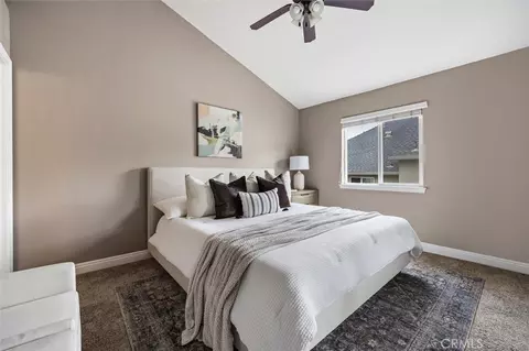 Bedroom - 979 La Costa Ct, Atascadero, CA 93422 photo 2 of 5