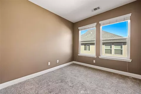 Bedroom - 979 La Costa Ct, Atascadero, CA 93422 photo 4 of 5