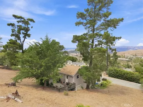 Exterior - 3056 Ardath Dr, Cambria, CA 93428 photo 8 of 17