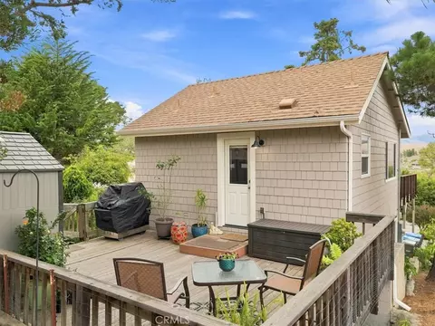 Exterior - 3056 Ardath Dr, Cambria, CA 93428 photo 7 of 17