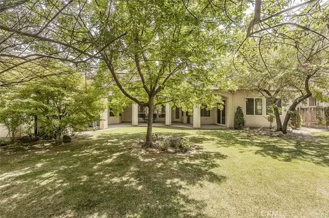 Exterior - 4477 N Quail Lake Dr, Clovis, CA 93619 photo 9 of 13