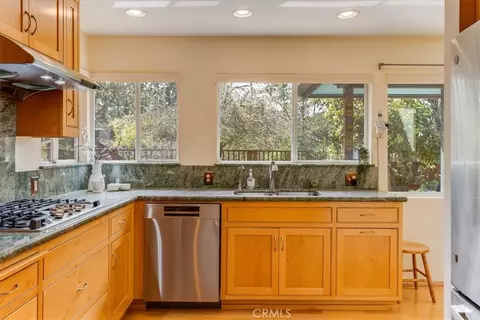 Kitchen - 1700 Downing Ave, Cambria, CA 93428 photo 3 of 6