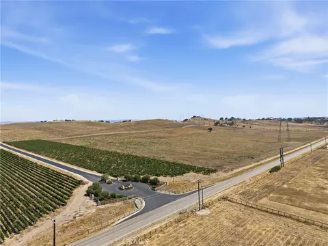 3633 Michele Cir, Paso Robles, CA 93446 photo 6
