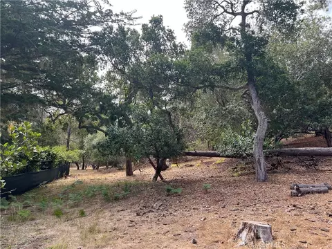 1280 Warren Rd, Cambria, CA 93428
