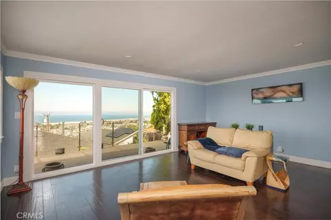 Living - 2601 Maple, Morro Bay, CA 93442 photo 1 of 1