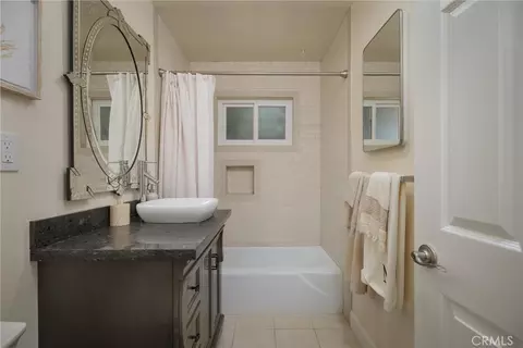 Bath - 2601 Maple, Morro Bay, CA 93442 photo 2 of 3