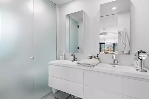 Bath - 399 Mitchell, Los Osos, CA 93402 photo 2 of 5