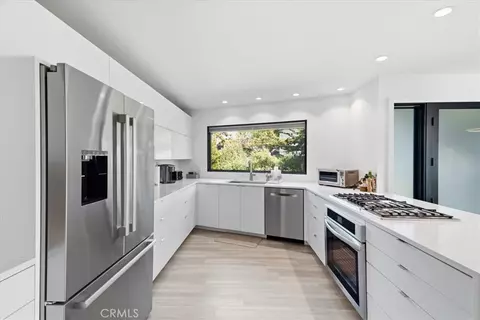 Kitchen - 399 Mitchell, Los Osos, CA 93402 photo 3 of 4