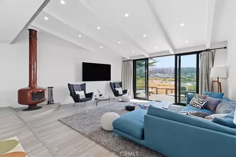 Living - 399 Mitchell, Los Osos, CA 93402 photo 2 of 8
