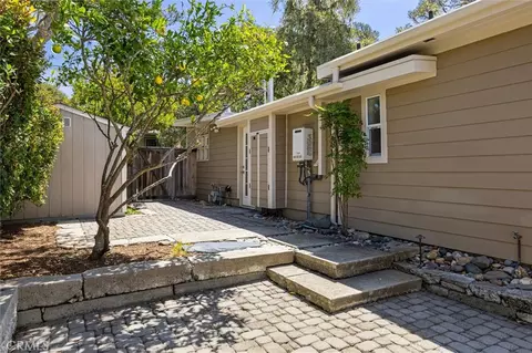 Exterior - 1501 Emerson Rd, Cambria, CA 93428 photo 6 of 16