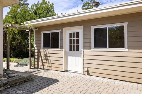 Exterior - 1501 Emerson Rd, Cambria, CA 93428 photo 4 of 16