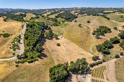 View/Area - 3065 Township Rd, Paso Robles, CA 93446 photo 3 of 6