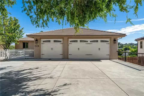 Exterior - 725 Red Cloud Rd, Paso Robles, CA 93446 photo 15 of 15