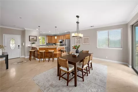 Dining - 725 Red Cloud Rd, Paso Robles, CA 93446 photo 2 of 3