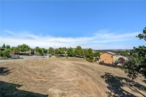 View/Area - 725 Red Cloud Rd, Paso Robles, CA 93446 photo 8 of 8
