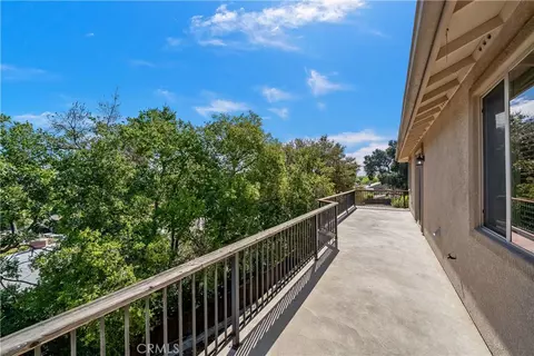 Exterior - 725 Red Cloud Rd, Paso Robles, CA 93446 photo 9 of 15