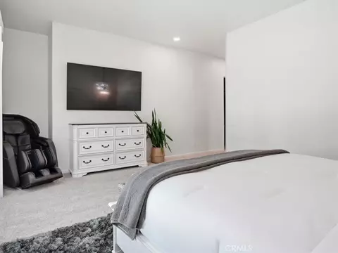 Bedroom - 951 Vista Cerro Dr, Paso Robles, CA 93446 photo 3 of 6