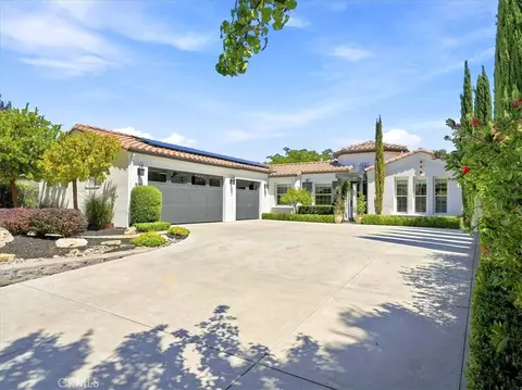 Exterior - 951 Vista Cerro Dr, Paso Robles, CA 93446 photo 15 of 16