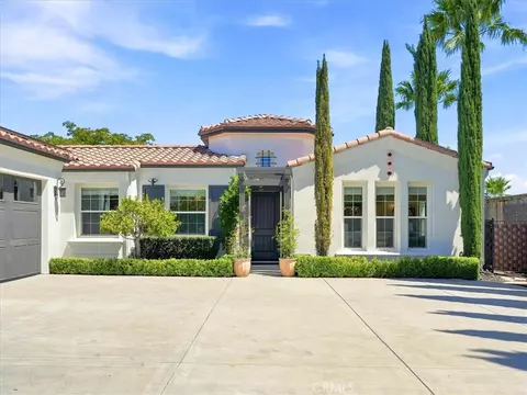 Exterior - 951 Vista Cerro Dr, Paso Robles, CA 93446 photo 16 of 16