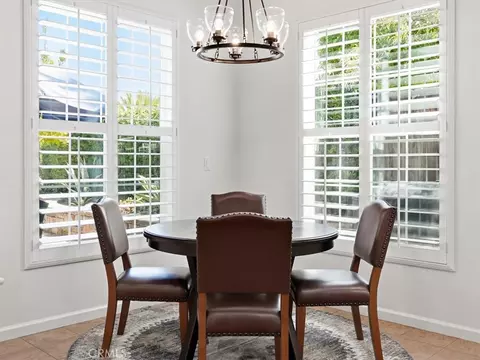 Dining - 951 Vista Cerro Dr, Paso Robles, CA 93446 photo 6 of 7