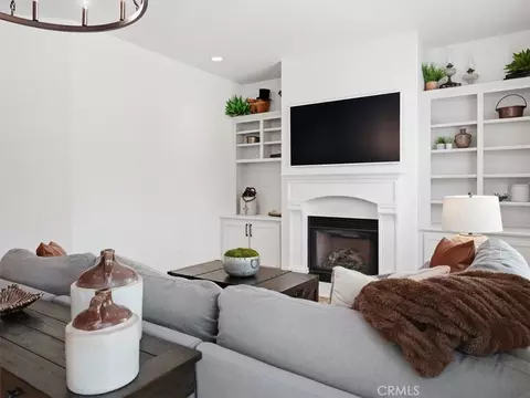 Living - 951 Vista Cerro Dr, Paso Robles, CA 93446 photo 10 of 10
