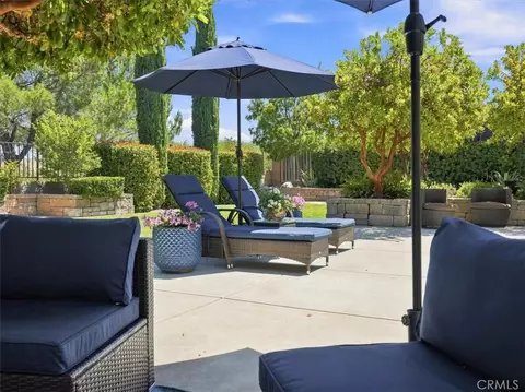 Exterior - 951 Vista Cerro Dr, Paso Robles, CA 93446 photo 10 of 16