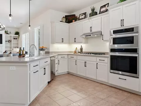 Kitchen - 951 Vista Cerro Dr, Paso Robles, CA 93446 photo 1 of 7