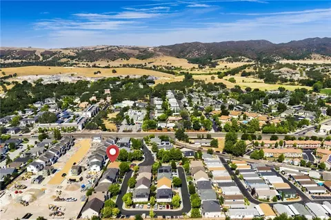 View/Area - 950 La Costa Ct, Atascadero, CA 93422 photo 3 of 10