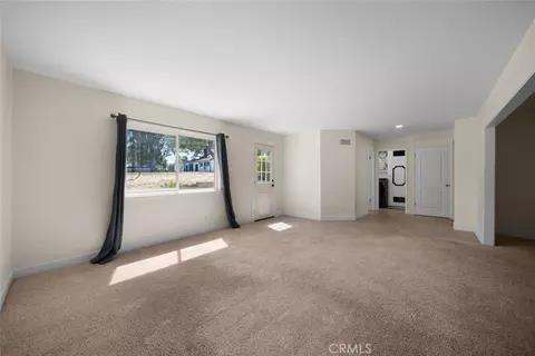 Living - 1497 La Quinta Dr, Nipomo, CA 93444 photo 12 of 12