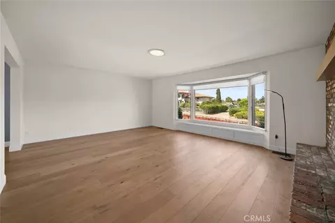 Living - 1497 La Quinta Dr, Nipomo, CA 93444 photo 7 of 12