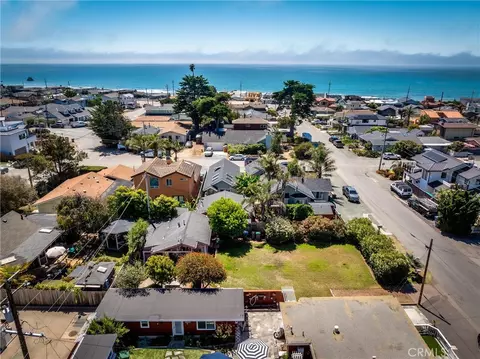 View/Area - 62 12th St, Cayucos, CA 93430 photo 1 of 7