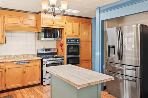 Kitchen - 210 S E, Lompoc, CA 93436 photo 2 of 5