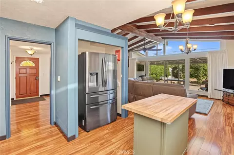 Entry Way - 210 S E, Lompoc, CA 93436 photo 2 of 3