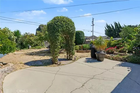 Exterior - 210 S E, Lompoc, CA 93436 photo 6 of 21
