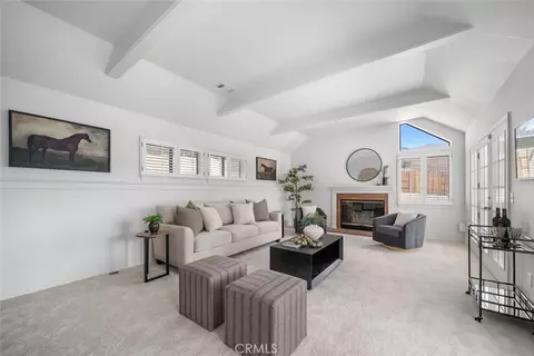 Living - 806 Grove St, Paso Robles, CA 93446 photo 5 of 6