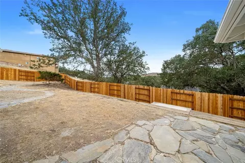 Exterior - 806 Grove St, Paso Robles, CA 93446 photo 4 of 8