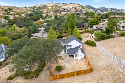 806 Grove St, Paso Robles, CA 93446 photo 46