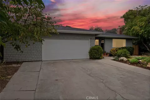 Exterior - 511 Moss Ave, Paso Robles, CA 93446 photo 3 of 10