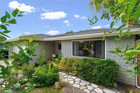 Exterior - 511 Moss Ave, Paso Robles, CA 93446 photo 5 of 10