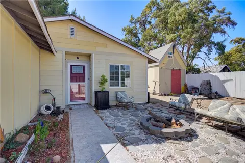 611 Poquita Ln, San Miguel, CA 93451