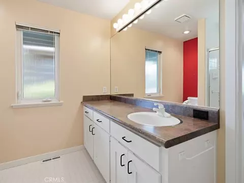 Bath - 2770 Holden, Cambria, CA 93428 photo 4 of 5