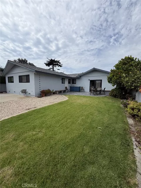 Exterior - 160 Terra St, Morro Bay, CA 93442 photo 5 of 8
