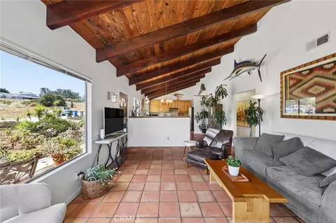 Living - 590 Skyline Dr, Los Osos, CA 93402 photo 4 of 4