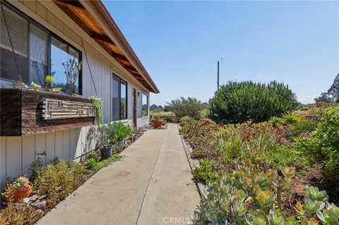 Exterior - 590 Skyline Dr, Los Osos, CA 93402 photo 5 of 7